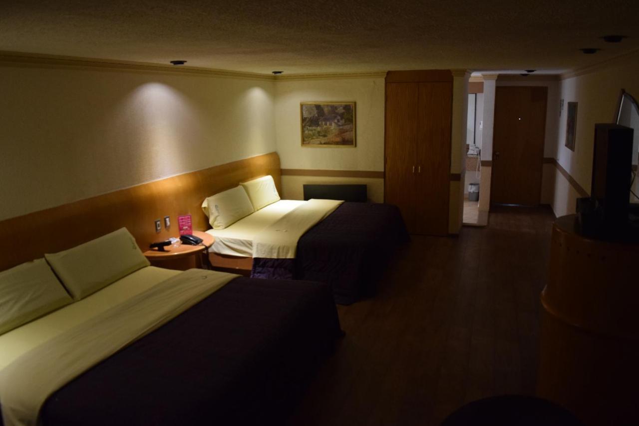 Hotel & Suites La Marquesa Толука Екстериор снимка